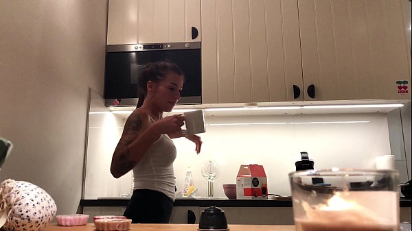 Pristine Pokies On The Kitchen Cam, Braless Sylvia And Her Stunning Buds