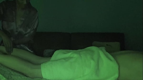 Old Dude Gets 'In Call' Massage Bare Back Oral (Regular Version)