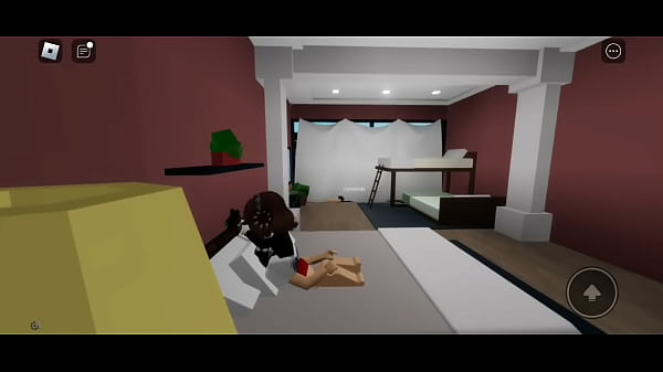 Um Trio Com Uma Gótica E Uma Latina- Roblox Brookhaven