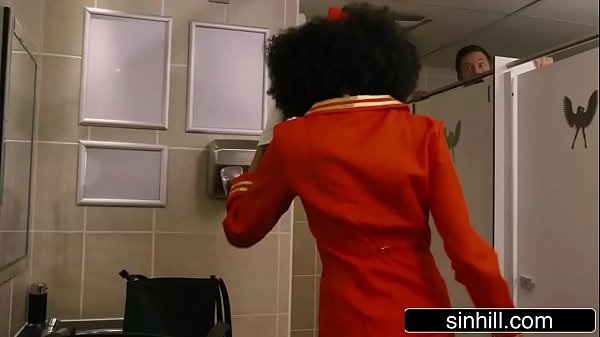 Ebony Flight Attendant Luna Corazon Rails In The Bathroom
