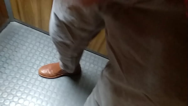 VID 20180122 Mostrando Pija