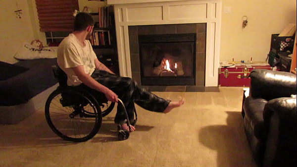 Para Fella Wrecks Out Muscle Tone - Excersize Tootsies