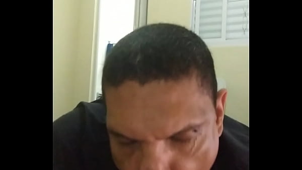 Chupando Meu Amigo Hetero Até Ele Gozar