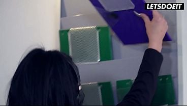 Busty Latina Clerk Sees Him Walk In Sweaty... What Happens On That Desk Will Make You Load