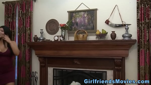 Lesbian Stepmom Works Massive Melon On Vixens Honeypot