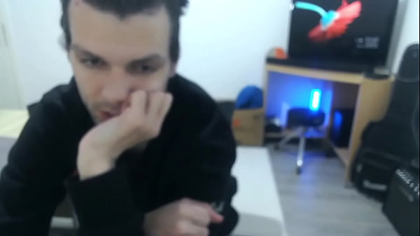 PascalFucksYou - Streaming-Kulisse Und Gedanken Von Mir: 3