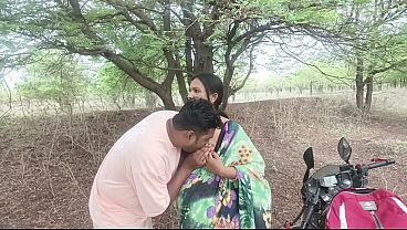 Desi Indian Marathi Kavita Bhabhi Relishing Pound In Jungle Outdoor With Her Lover