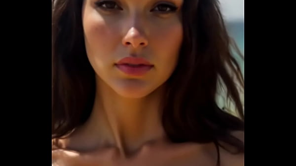 Wanderwoman Tempting