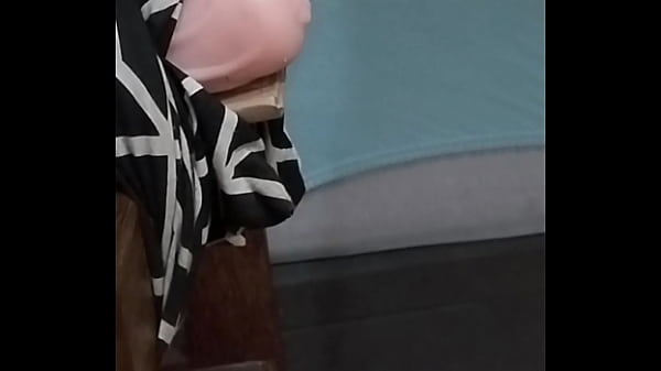 Metendo No Brinquedo E Gozando Muito