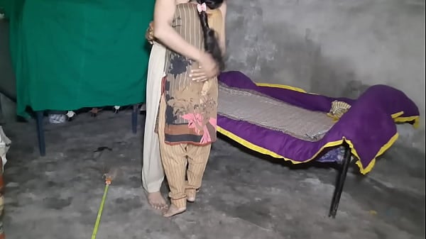Hot Indian XXX MAID Full Plow Scene In Hindi