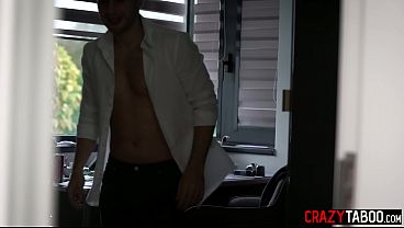 Home Office Butt Ramming With Tiny STEPMOM Alexis Crystal And Thick Shaft Man