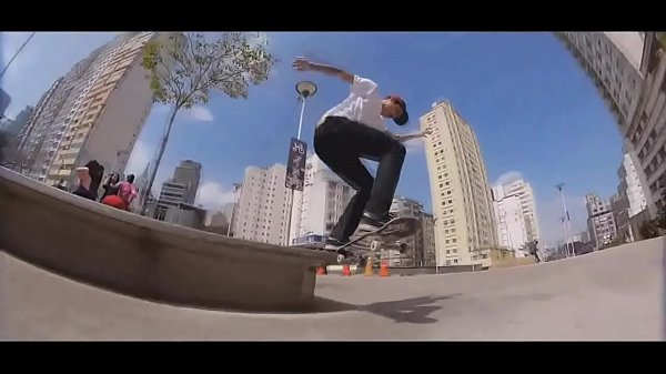 Luan De Oliveira Fudendo No Skate