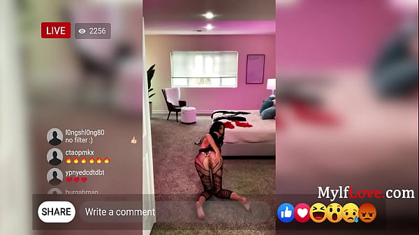There Are Perks My Boy.. To Having A Stepmama Like Me - Lola Pearl | MylfLove
