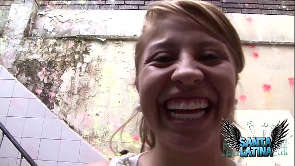 Sexo En Una Cancha De Paint Sack