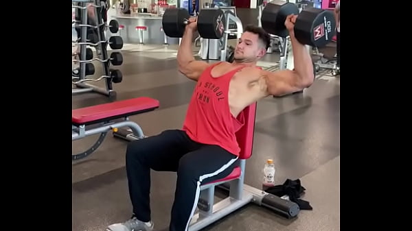 Quick Workout Before Next Shoot. Strength To Match The Aesthetics And Looks
