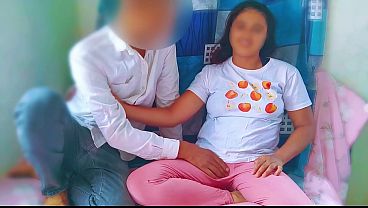 Stepsibling Soniya Watching Porn On Mobile But Her Stepbrother Seen And Screwing Forceful Stepsibling And Jizz On Her Melons Hindi Audio