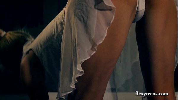 Limber Lena Showcases Nude Gymnastics