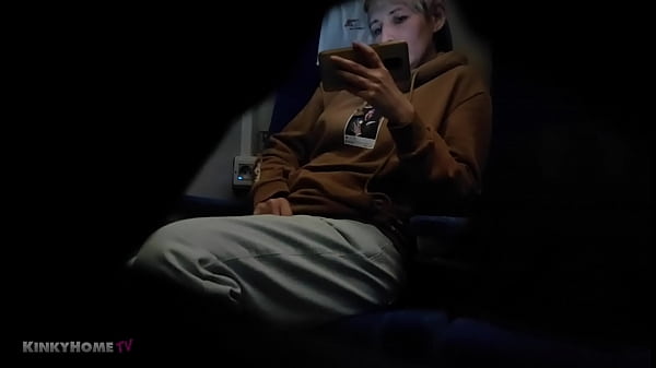 What Did She Do? Does She Masturbate On The School? Hidden Orgasm?