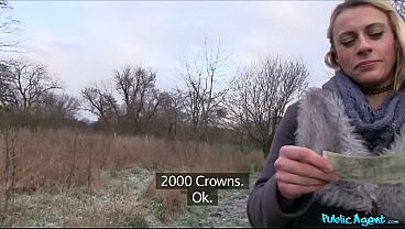 I Warm My Huge Cock Inside Her Warm Moist Honeypot - Public Agent