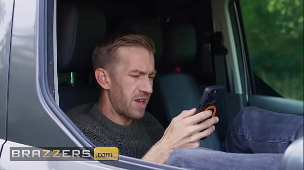 BRAZZERS - Bonnie Blue Launches A Kinky Social Media Hunt, Letting Lucky Danny Fuck His Favorite Influencer