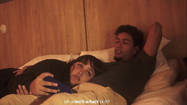Mi Hermanastro Me Mete Su Pene En Mi Boca Mientras Estamos Acostados,no Tuvo Piedas Con Mi Boquita Y Me La Lleno De Leche Tratandome Como Su Putita