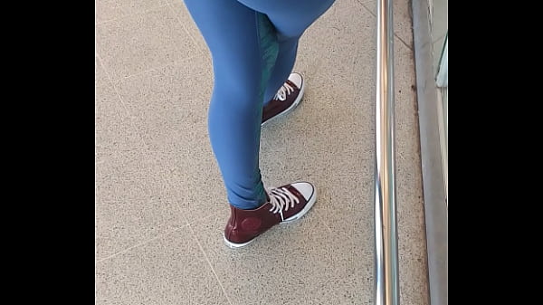 Culito En La Farmacia