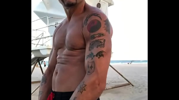 PORN STAR CHAMPION DAD MAGIC MAX THE GENTLEMAN OF PORN TAN FIT