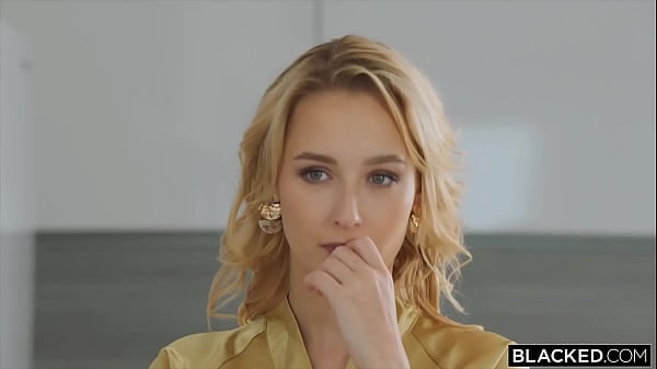 BLACKED Jaw-dropping Golden-haired Kelly Collins Gets Spit-Roasted By Two Giant BBCs