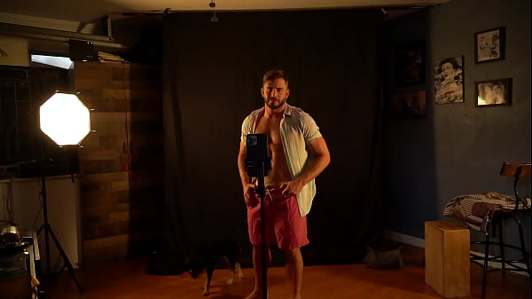 Taking Tempting Pics In Slow Motion