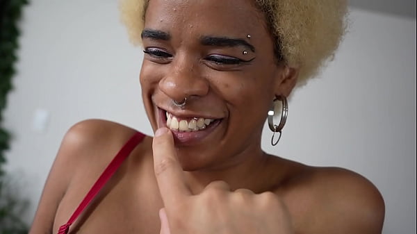 She Wets The Sheets With Her Cum While Getting Nailed