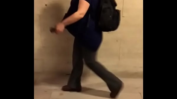 Hot Candid Preggo At Train Station