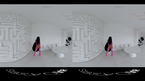 StasyQVR - 180 VR Porn Video - Flirty Fishnets With SilyQ