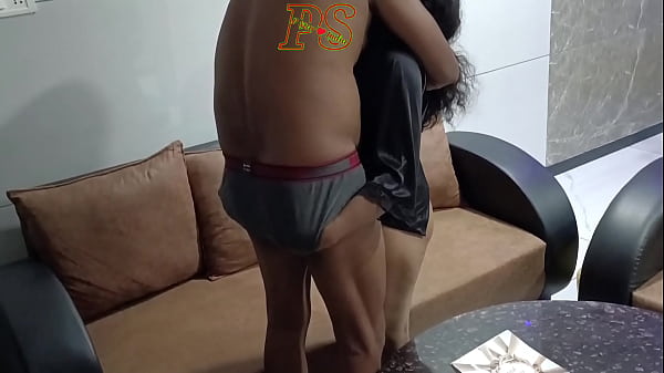 Hotel Girl Employee Business Fella Explicit Hindi Sex Video