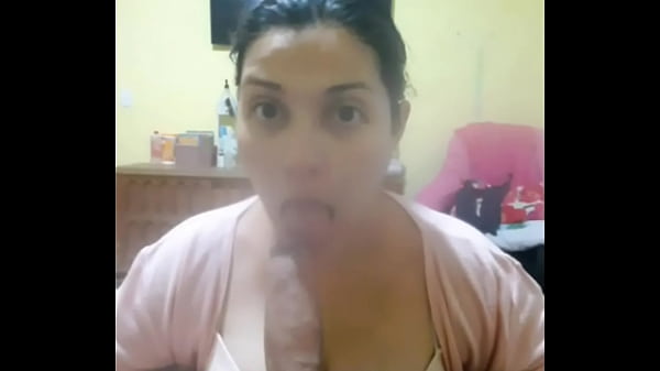 Nalgona Mamando, Rusas, Doggy Y Corrida