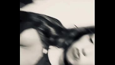 Algo Apretada
