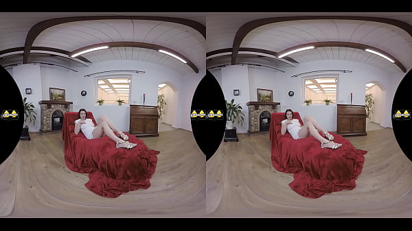 VR Pee Drinking With Victoria