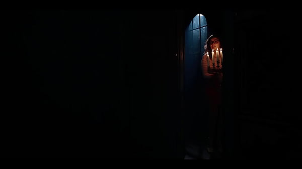 Vampire Seduction In Old Gothic Manor - Nerdy Hottie Gets Mesmerized By Century Old Sensual Platinum Owner