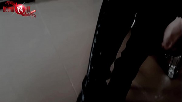 BDSM-Erfahrungsbericht: Ein Cuckold-Sklave C3 Berichtet über Seine Erfahrungen -- Teil 1 - Das Kennenlernen