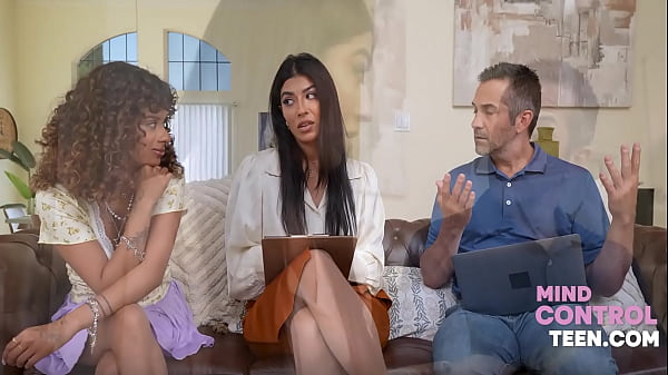 Jasmine Sherni Fixes Stepdad Stepgirl Duo - Jasmine Sherni, Isabella Jules, Donnie Rock