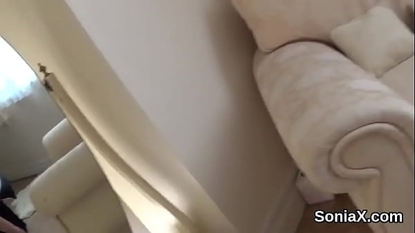 Seducing British Mommy Woman Sonia Pops Out Her Giant Knockers