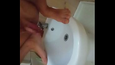 I'm Pissing In Trouble