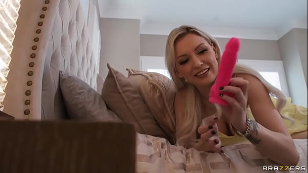 Analized Behind Her BF's Back Kenzie Taylor / Brazzers/ Enter XVPROMO On Official Site For Discount