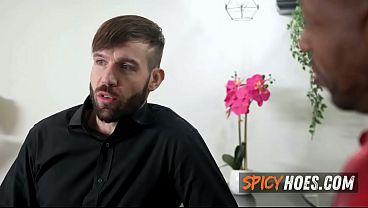Buxom Wife Getting DP While Cuck Hubby Swallow Her Toes - Lauren Phillips