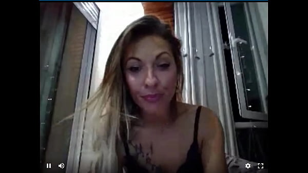 Cyber Hooker Naomi Burning Gets Off With Her Works And Her Toy