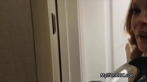 Shapely Wifey Is Ready To Cheat With BBC In Vegas
