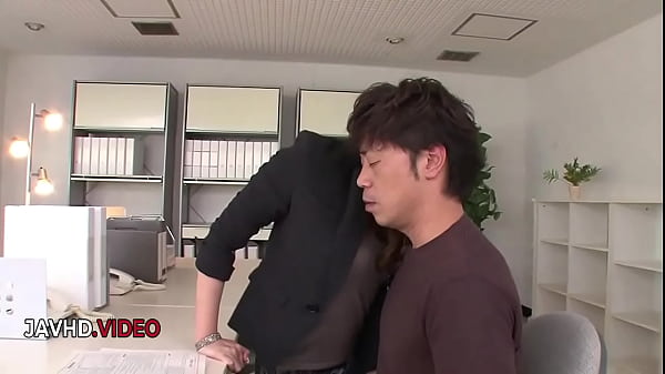 Staggering Yui Kasuga Provides Dazzling Fellatio For Brutal Cum-fill Delight