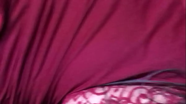 Mi Novio Me Levanta El Vestido Y Me Coge Rico
