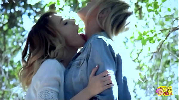 What Better Way To Train A Lesbian Exhibitionist Than By Kissing Her Sore Outdoors