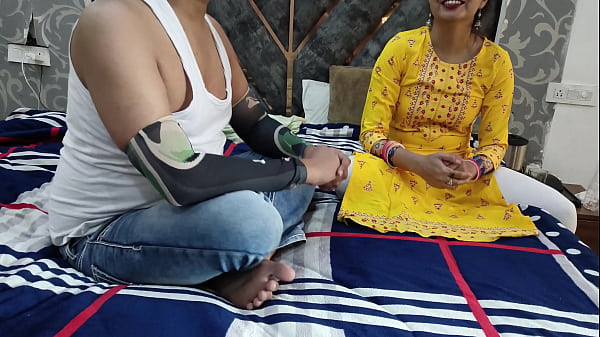 Desisaarabhabhi - Stepsister Ke Sath Stone Paper Game, Winner Takes Advantage Clear Hindi Audio Sex Video