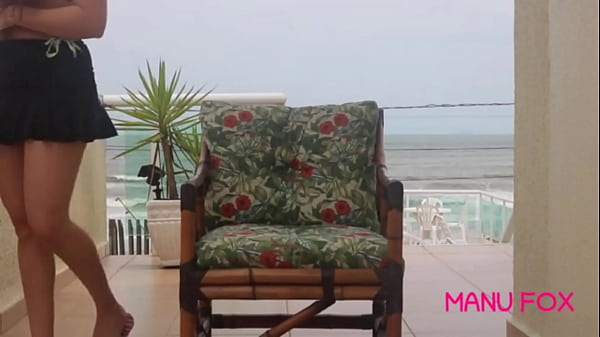 Manu Fox Flagrada Se Masturbando Em Casa Em Frente A Praia - Produção Rubens Badaró